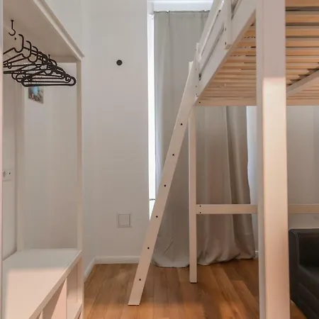 The Lovely Two Bedroom With Top Location Appartamento